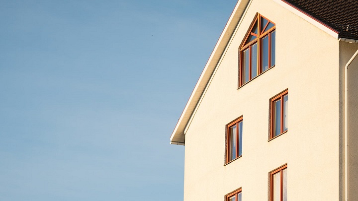Cómo decidir entre una reforma integral o comprar una casa