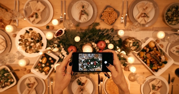 Selección de mesas de Navidad con ideas de decoración para inspirarte
