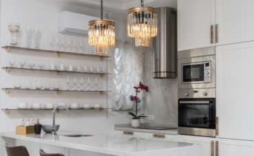 Selección de lámparas colgantes para iluminar cocinas modernas