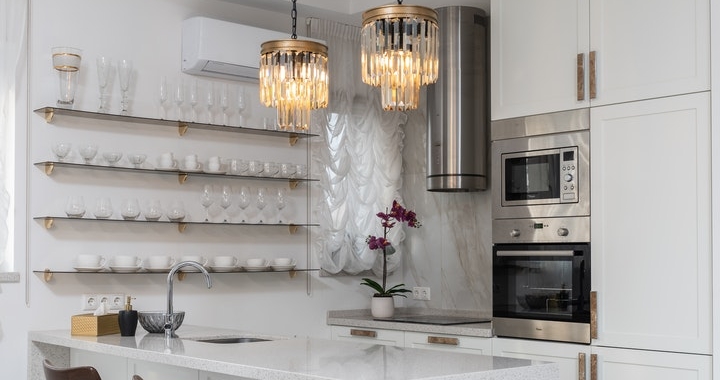 Selección de lámparas colgantes para iluminar cocinas modernas